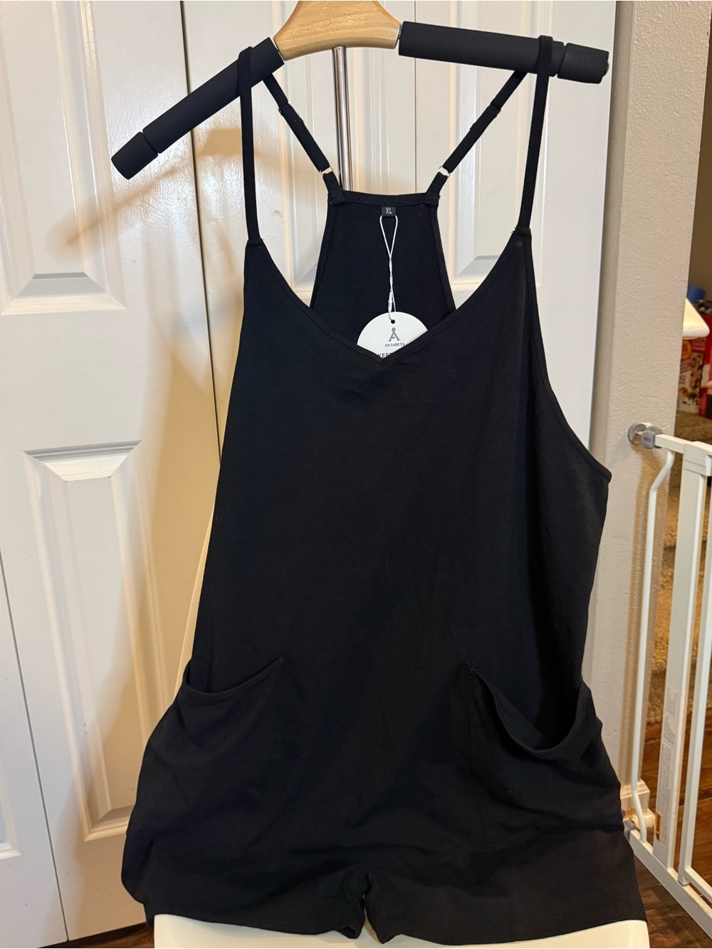 Women’s Black Adjustable-Strap Romper with Pockets size XL